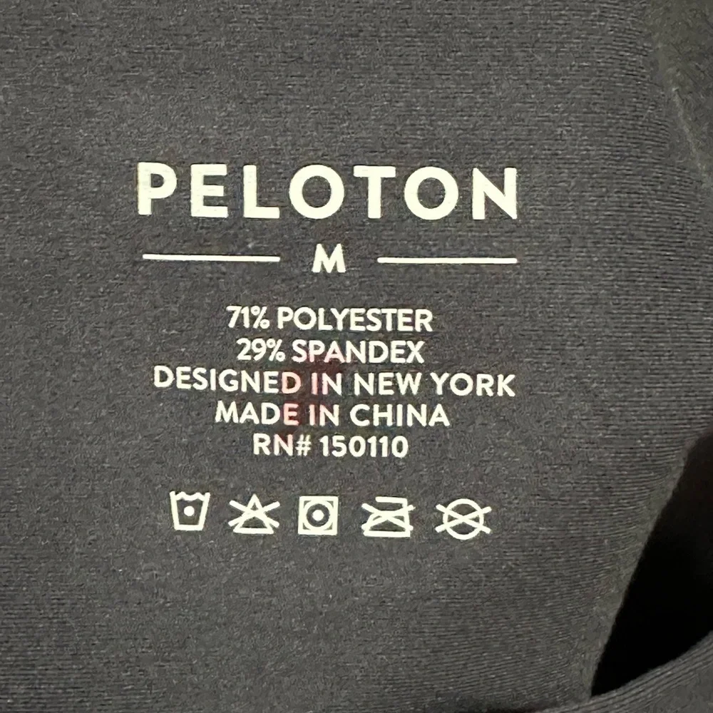 🚴‍♀️ Peloton Cadence Legging - Size M  🚴‍♀️